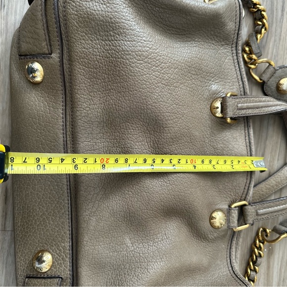 Beautiful Dolce & Gabbana Handbag - Picture 4 of 7